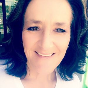 Meet your Posher, Teri